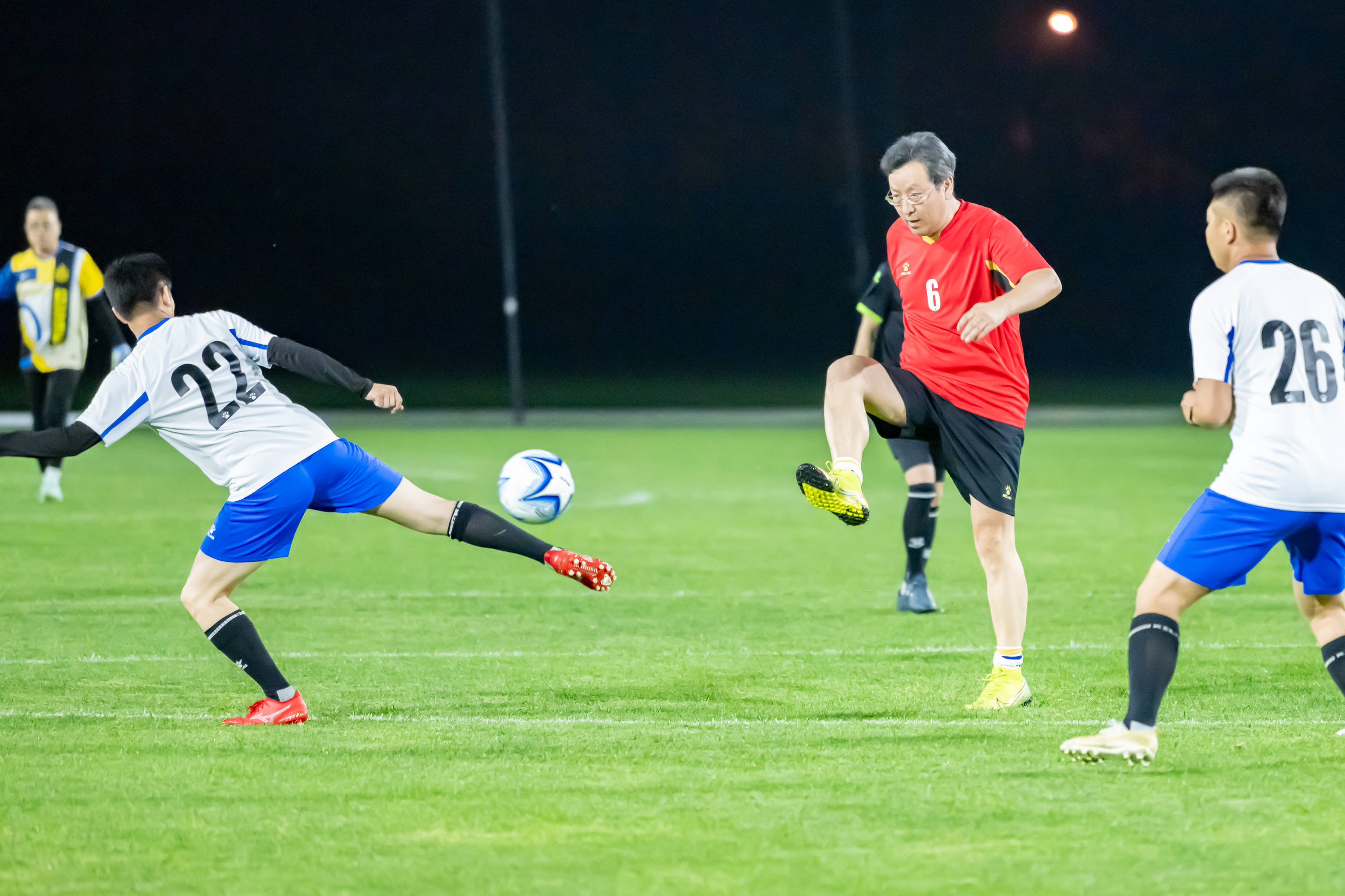 在这项比赛 在这项比赛