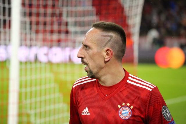 流露出的对 流露出的对