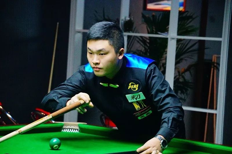 场正面对决 场正面对决