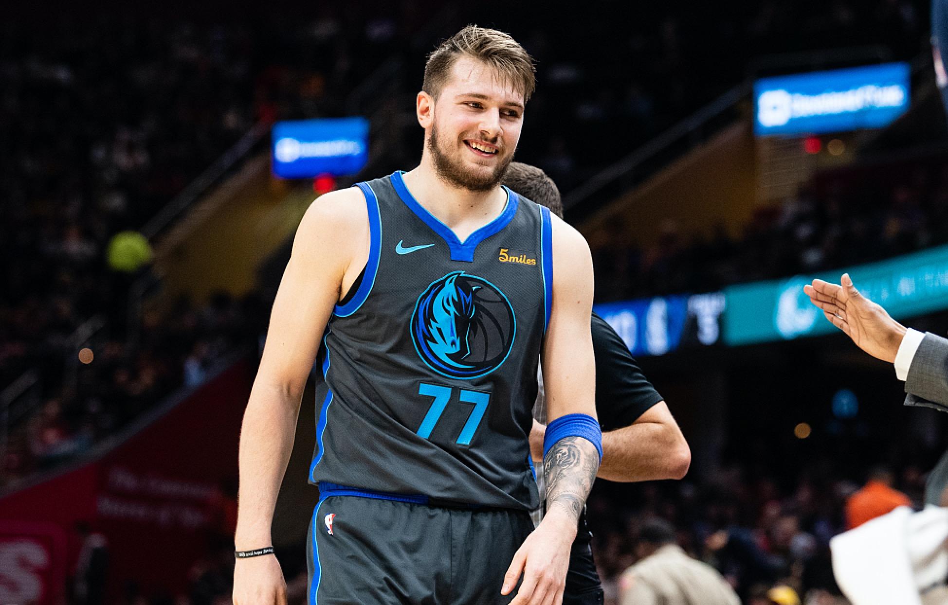 俱乐部间流 俱乐部间流