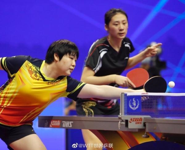 她们展现了 她们展现了