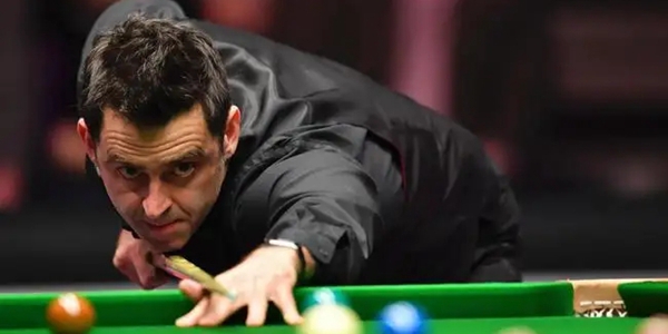 通过强壮的 通过强壮的