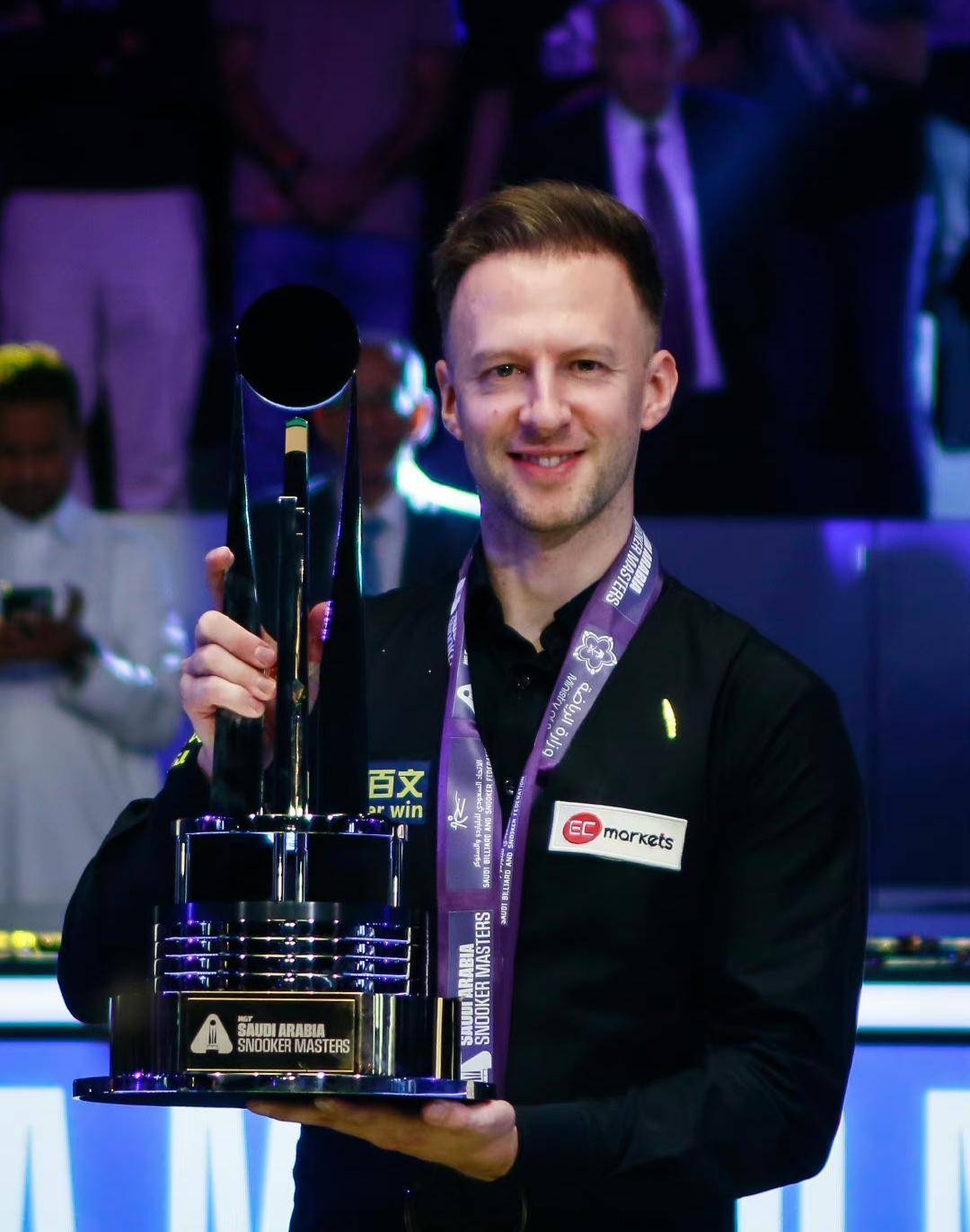 让原本紧咬 让原本紧咬